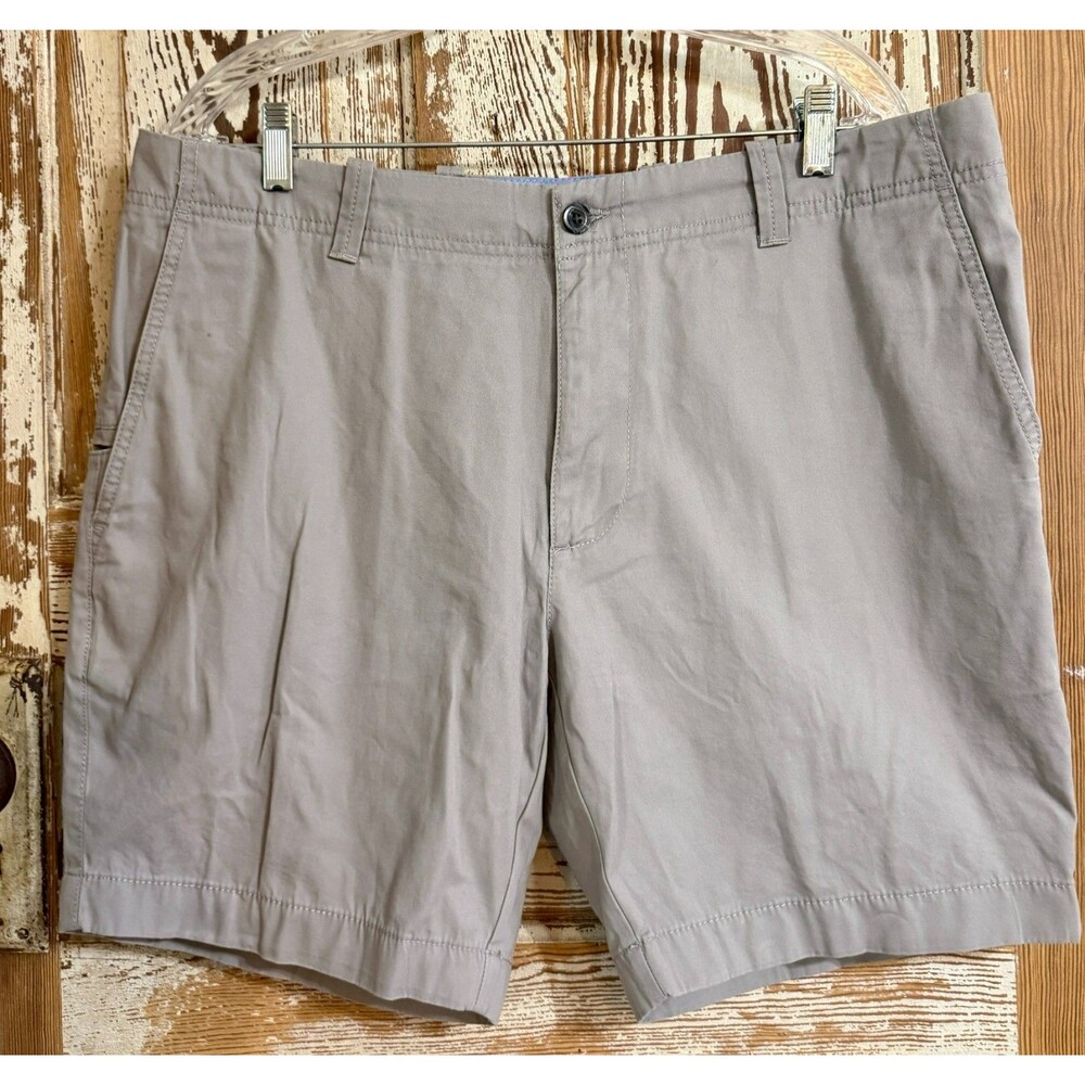 Roundtree & Yorke Casuals Men's 100% Cotton Shorts - Gray - Size 38